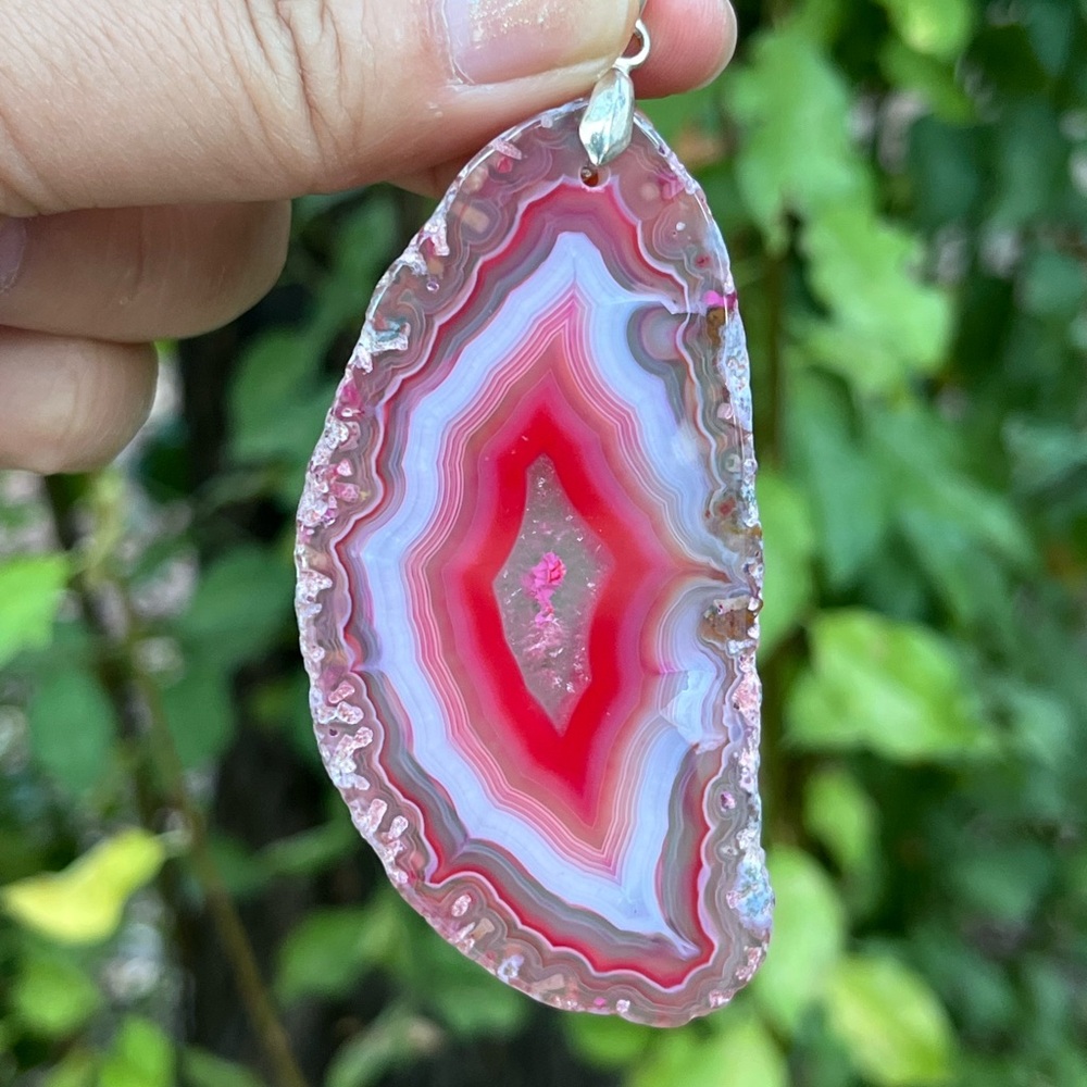 925 silver plated large banded pink agate pendant 1575